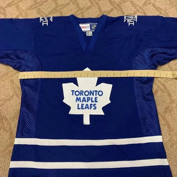 Vintage Toronto Maple Leafs CCM NHL Hockey Jersey - Picture 10 of 10